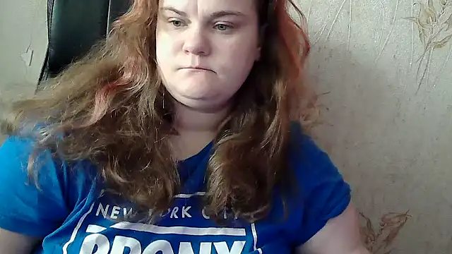 Snapshot of DollyGersoon chatting on 02/15/26, 07:38 DollyGersoon online show from 02/15/26, 07:38