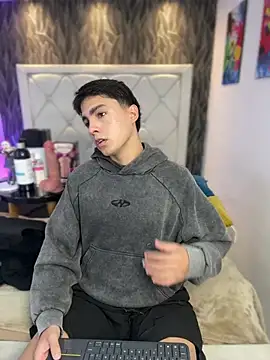 Samu Hott online show from 02/13/26, 08:27