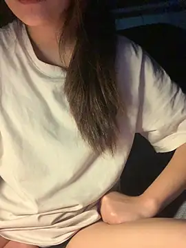 Snapshot of Luna_Babyyy chatting on 03/19/26, 04:00 Luna Babyyy online show from 03/19/26, 04:00