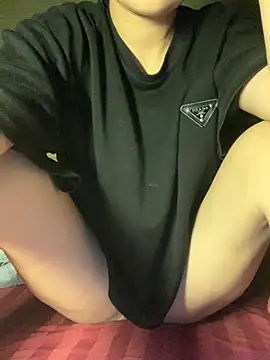 Snapshot of Luna_Babyyy chatting on 04/09/26, 04:12 Luna Babyyy online show from 04/09/26, 04:12