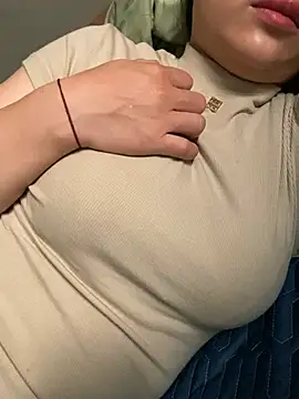 Snapshot of Myimy chatting on 03/02/26, 05:08 Myimy online show from 03/02/26, 05:08