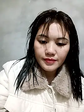 Snapshot of Anna_516 chatting on 02/16/26, 02:46 Anna 516 online show from 02/16/26, 02:46