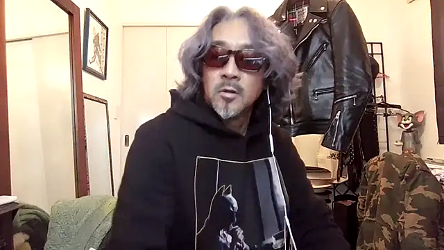 Snapshot of MtaS1 chatting on 02/08/26, 05:22 MtaS1 online show from 02/08/26, 05:22