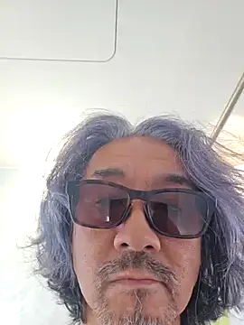 Snapshot of MtaS1 chatting on 02/21/26, 04:24 MtaS1 online show from 02/21/26, 04:24