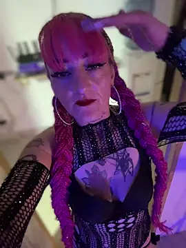 Karolaiin LS online show from 02/08/26, 08:34