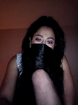 Snapshot of Milove86 chatting on 03/06/26, 05:37 Milove86 online show from 03/06/26, 05:37