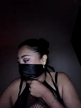 Snapshot of Milove86 chatting on 03/19/26, 04:49 Milove86 online show from 03/19/26, 04:49