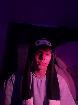 Snapshot of Visael_Xavier chatting on 02/08/26, 03:43 Visael Xavier online show from 02/08/26, 03:43