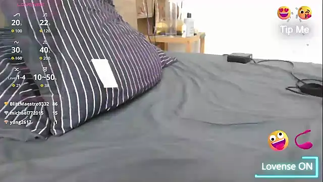 Snapshot of gold221298 chatting on 03/02/26, 05:08 gold221298 online show from 03/02/26, 05:08