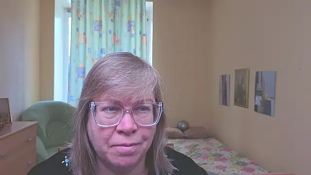 Snapshot of Emma_Eclipsee chatting on 03/25/26, 06:52 Emma Eclipsee online show from 03/25/26, 06:52