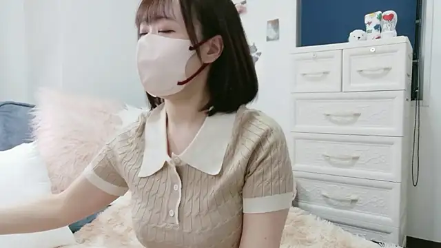 Snapshot of Himari_162 chatting on 06/23/26, 12:14 Himari 162 online show from 06/23/26, 12:14