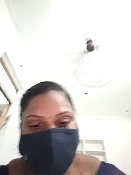 Tamil Hot Nisha online show from 02/18/26, 06:26