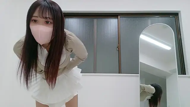 Snapshot of rinochan_v chatting on 02/23/26, 01:52 rinochan v online show from 02/23/26, 01:52