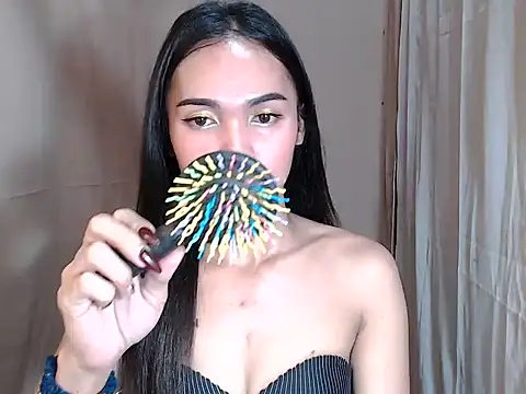 Snapshot of Urseductive_mariellover69 chatting on 03/07/26, 02:30 Urseductive mariellover69 online show from 03/07/26, 02:30