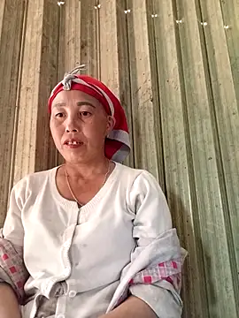 lena-cute online show from 04/11/26, 09:57