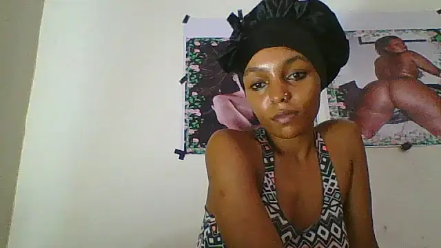 Snapshot of Silk_Couple chatting on 02/26/26, 09:52 Silk Couple online show from 02/26/26, 09:52