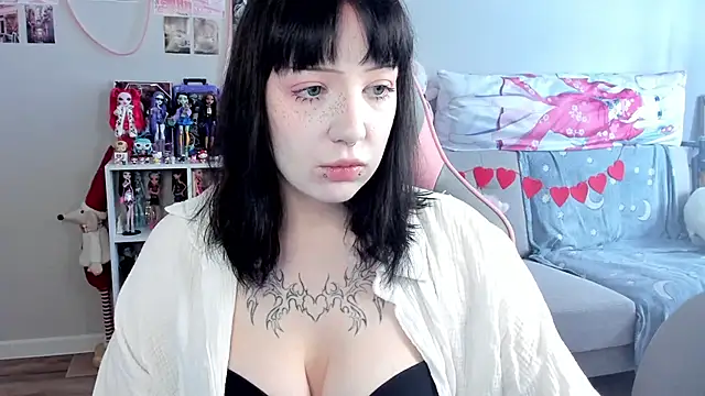 Snapshot of MollysLand chatting on 02/25/26, 09:08 MollysLand online show from 02/25/26, 09:08