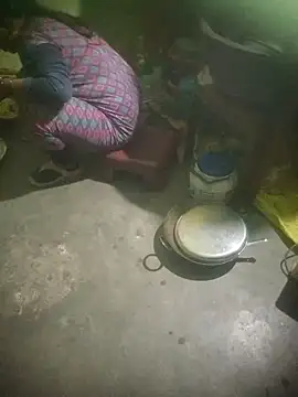 Snapshot of 06Rozi chatting on 02/03/26, 01:05 06Rozi online show from 02/03/26, 01:05