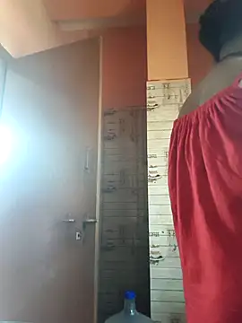 Snapshot of 06Rozi chatting on 02/20/26, 07:43 06Rozi online show from 02/20/26, 07:43