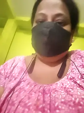 Snapshot of 06Rozi chatting on 02/21/26, 05:47 06Rozi online show from 02/21/26, 05:47