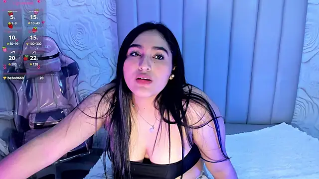 Lya dubois  online show from 03/01/26, 01:40