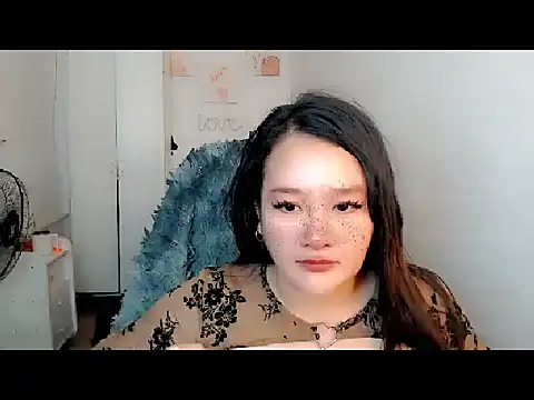 Snapshot of UrLovelyWetPussy chatting on 02/12/26, 08:53 UrLovelyWetPussy online show from 02/12/26, 08:53