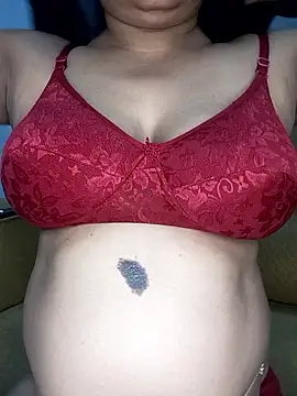 Snapshot of Miss-Prity chatting on 02/28/26, 05:14 Miss-Prity online show from 02/28/26, 05:14