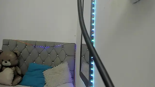 Snapshot of _1DERECK chatting on 02/17/26, 08:44 1DERECK online show from 02/17/26, 08:44