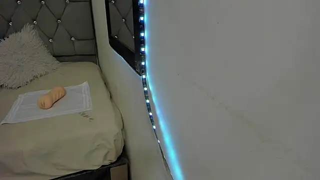 Snapshot of _1DERECK chatting on 02/24/26, 09:40 1DERECK online show from 02/24/26, 09:40