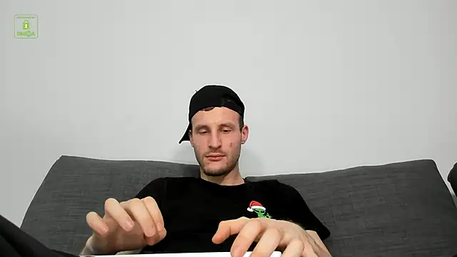 Deymond Russo online show from 02/15/26, 06:04