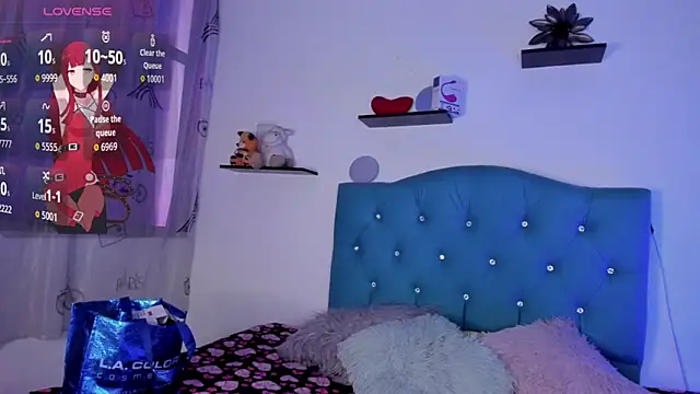Gemma honey online show from 05/12/26, 01:41