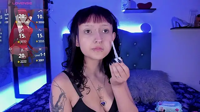 Snapshot of Gemma_honey chatting on 06/18/26, 02:10 Gemma honey online show from 06/18/26, 02:10