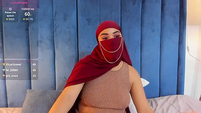 Snapshot of fatimarab__ chatting on 02/20/26, 06:26 fatimarab online show from 02/20/26, 06:26