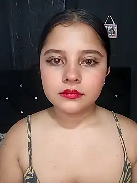 Snapshot of Salome_Vivas chatting on 02/13/26, 12:01 Salome Vivas online show from 02/13/26, 12:01