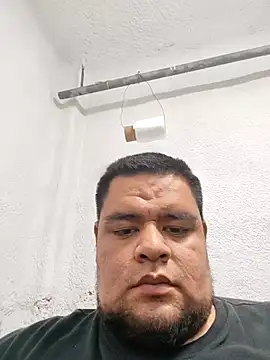 Snapshot of Caliente_Gor chatting on 02/11/26, 12:37 Caliente Gor online show from 02/11/26, 12:37