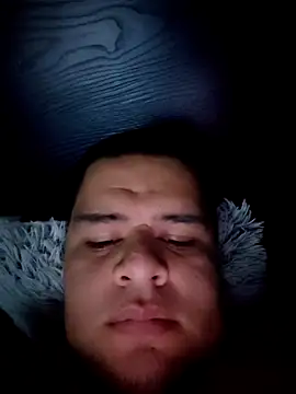 Snapshot of Caliente_Gor chatting on 02/14/26, 04:09 Caliente Gor online show from 02/14/26, 04:09