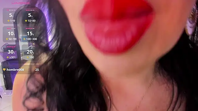 Snapshot of LINDA_BLER chatting on 03/07/26, 05:21 LINDA BLER online show from 03/07/26, 05:21