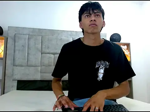 sebas twink7 online show from 02/10/26, 04:05