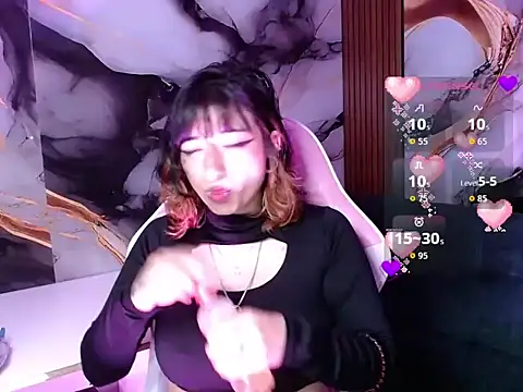 Snapshot of _weird_sativa chatting on 07/26/26, 11:06 weird sativa online show from 07/26/26, 11:06