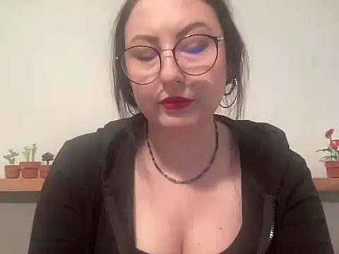 Snapshot of DorothyJoy chatting on 02/09/26, 07:12 DorothyJoy online show from 02/09/26, 07:12