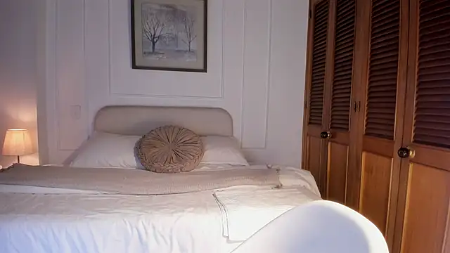 ConnieDeep online show from 03/27/26, 09:42