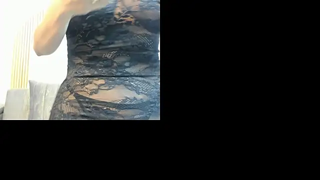 Snapshot of violet_scott_ chatting on 02/17/26, 10:45 violet scott online show from 02/17/26, 10:45