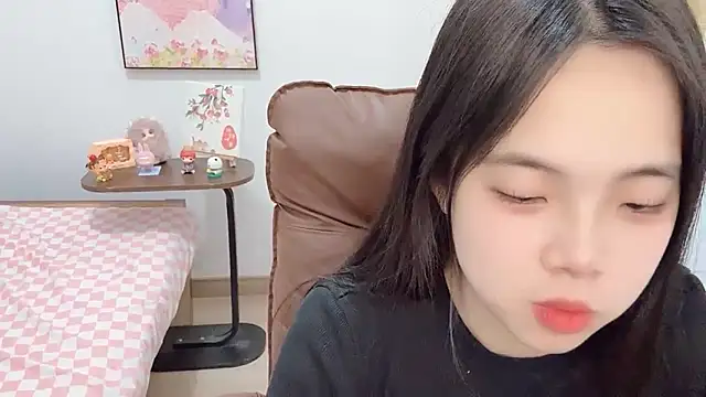 Snapshot of Dawn-2 chatting on 02/24/26, 01:03 Dawn-2 online show from 02/24/26, 01:03