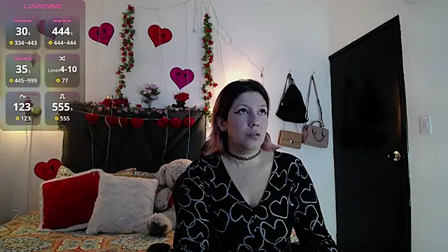 Snapshot of Sharma_Amayra chatting on 02/21/26, 07:26 Sharma Amayra online show from 02/21/26, 07:26