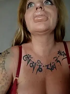 MiaMooly online show from 03/05/26, 06:26