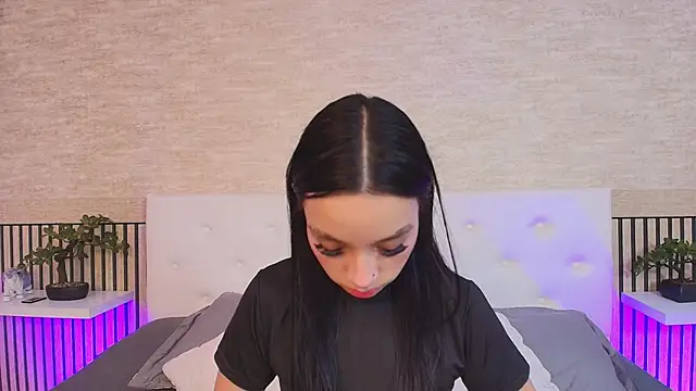 Elizabeth Ferrer online show from 02/25/26, 11:53