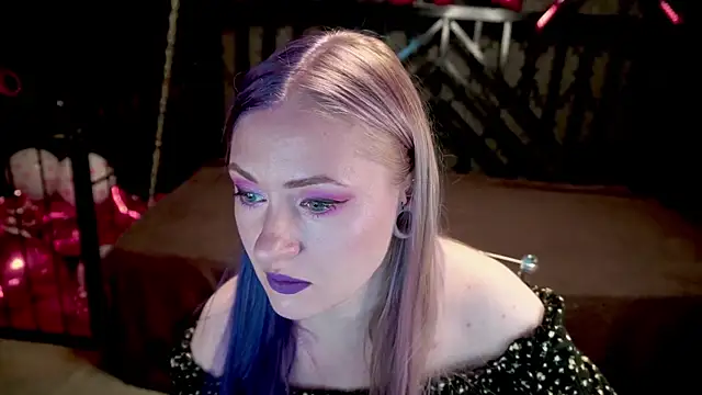 DramaQuenns online show from 02/17/26, 06:54