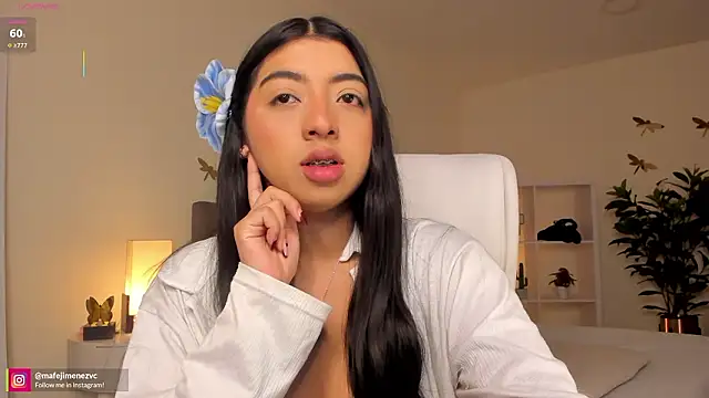 missvancouver online show from 02/19/26, 12:56