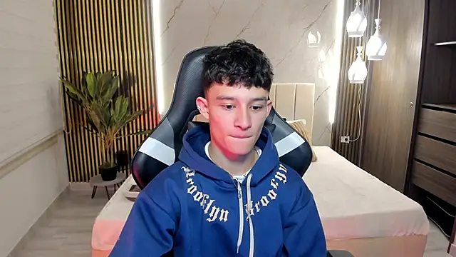 Snapshot of Patrick_Howland_ chatting on 02/09/26, 03:32 Patrick Howland online show from 02/09/26, 03:32