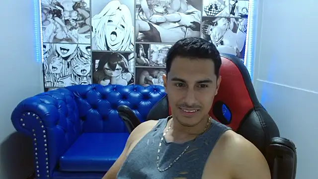 Snapshot of Mike_Conors chatting on 02/10/26, 01:53 Mike Conors online show from 02/10/26, 01:53